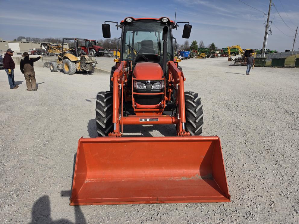 Image for 2022 Kubota M7060