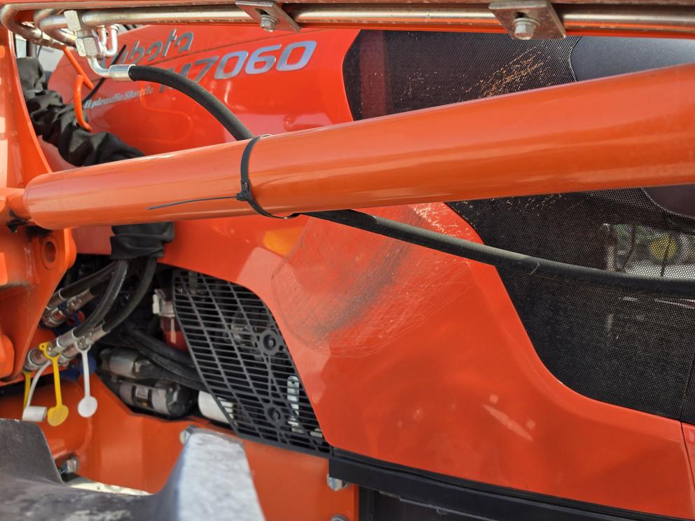 Image for 2022 Kubota M7060