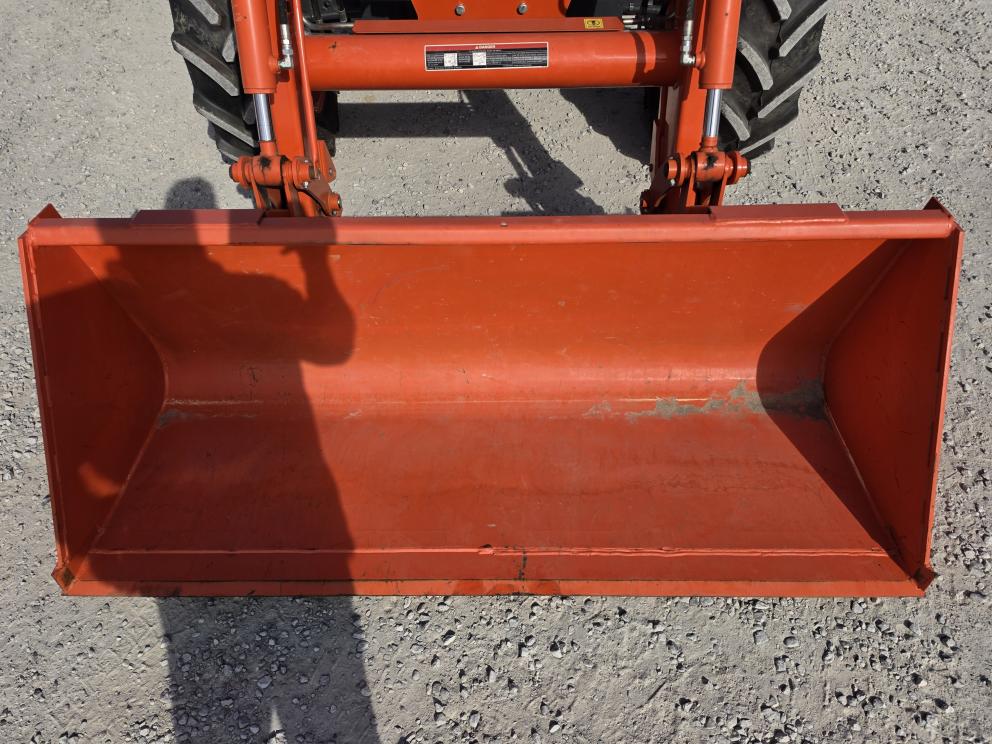 Image for 2022 Kubota M7060