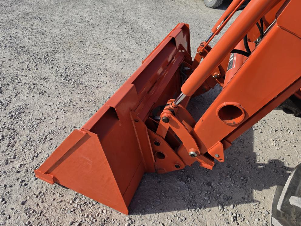 Image for 2022 Kubota M7060