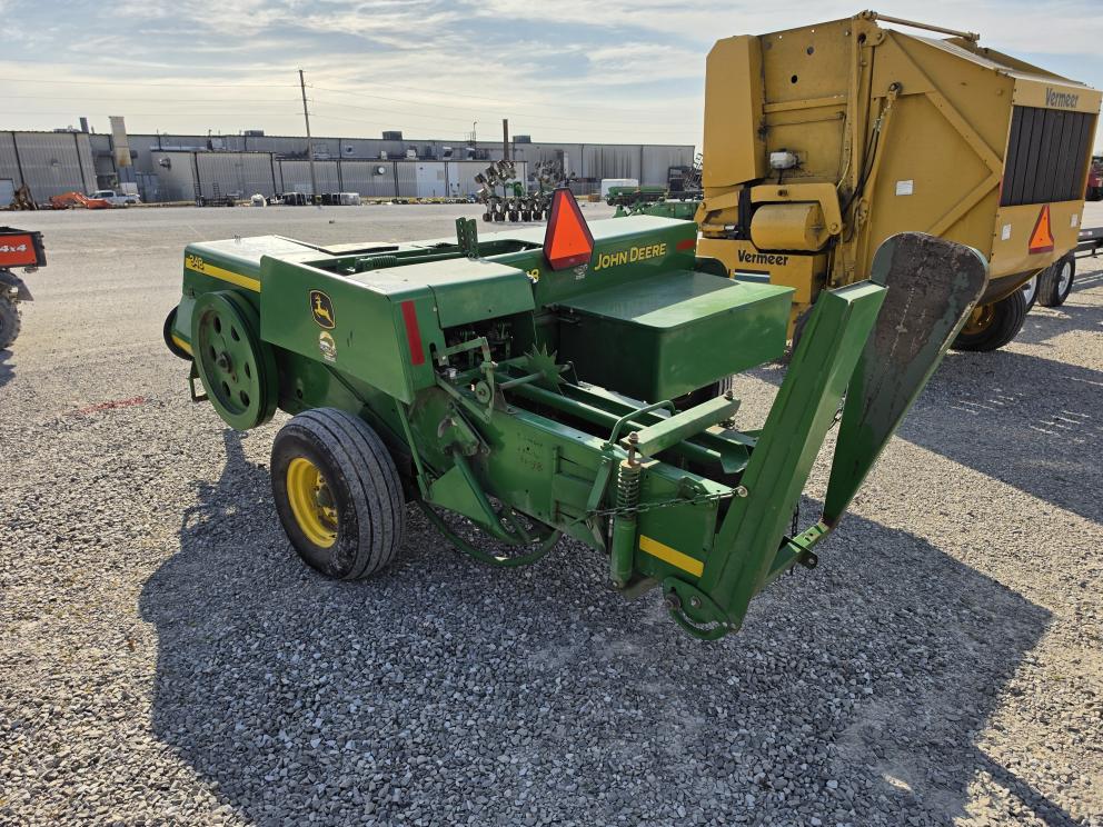 Image for 2013 John Deere 348