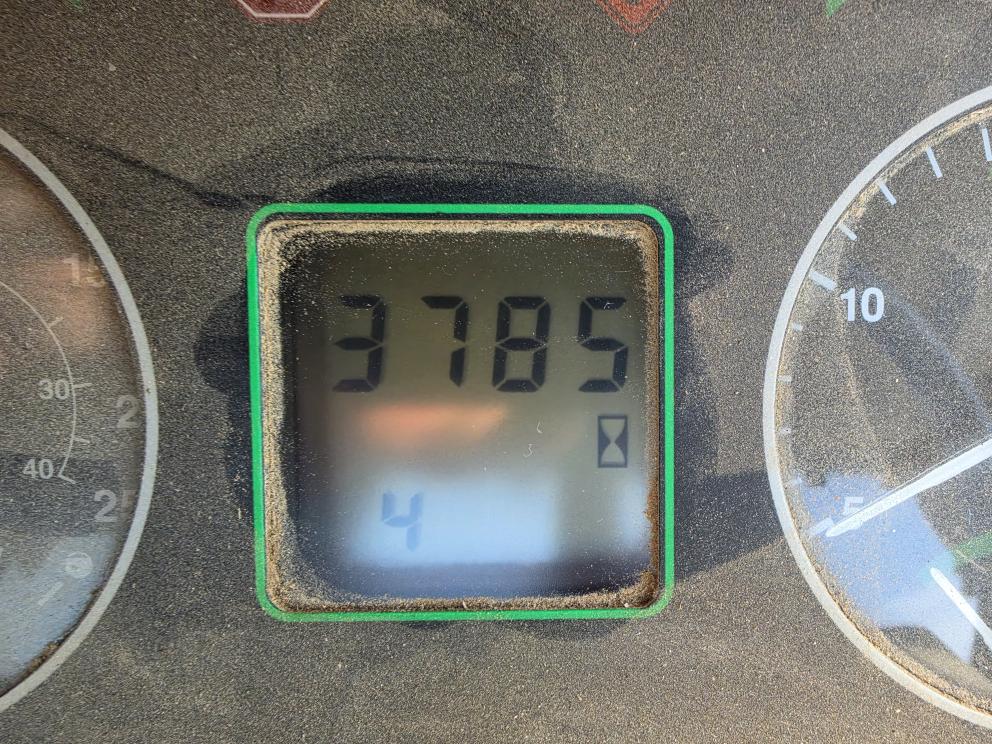 Image for 2002 John Deere 7710