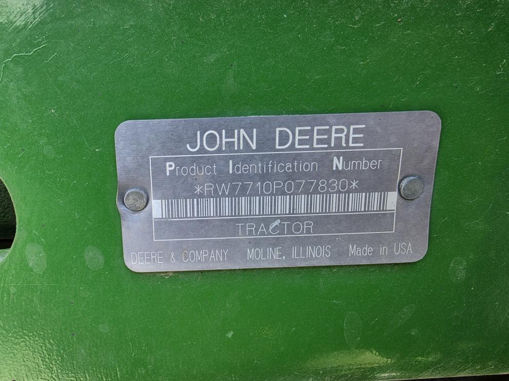 Image for 2002 John Deere 7710