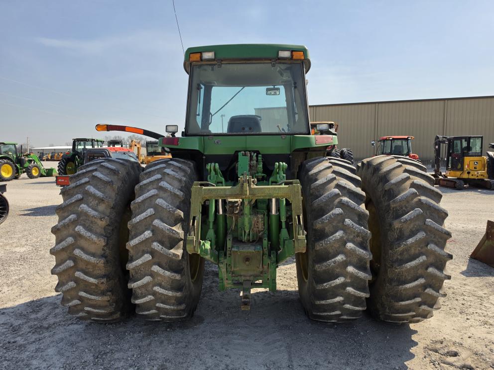 Image for 2002 John Deere 7710