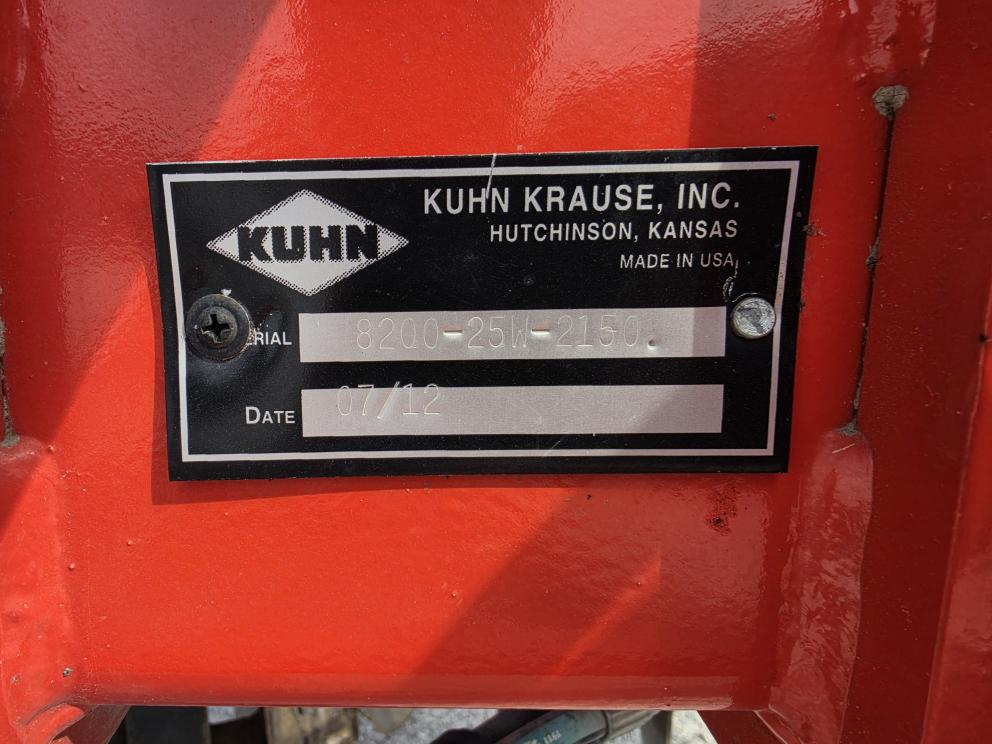 Image for 2012 Kuhn Krause 8200
