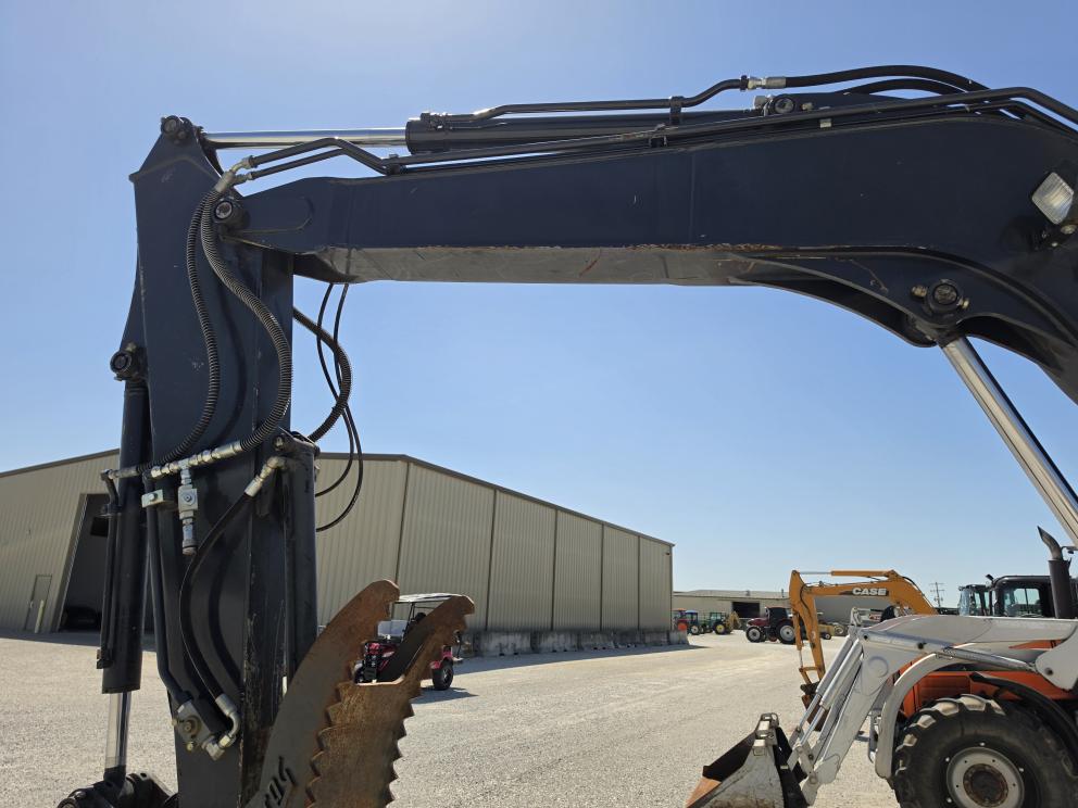 Image for 2018 John Deere 85G