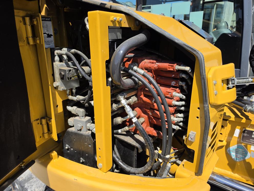 Image for 2018 John Deere 85G