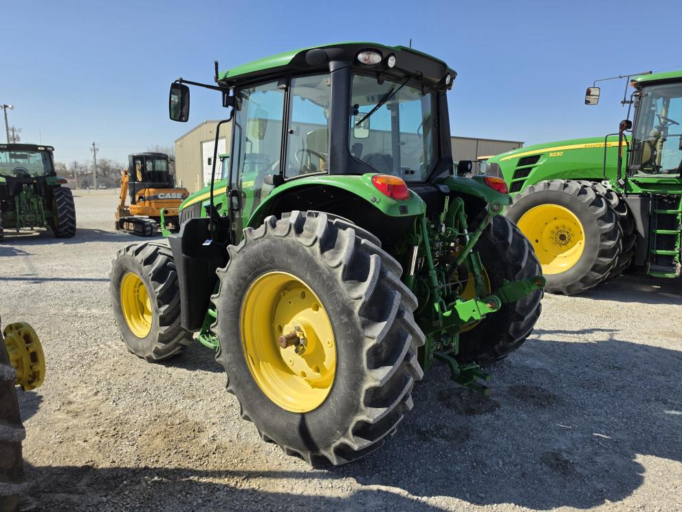 Image for 2020 John Deere 6110M
