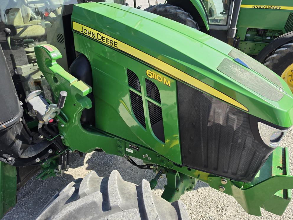 Image for 2020 John Deere 6110M