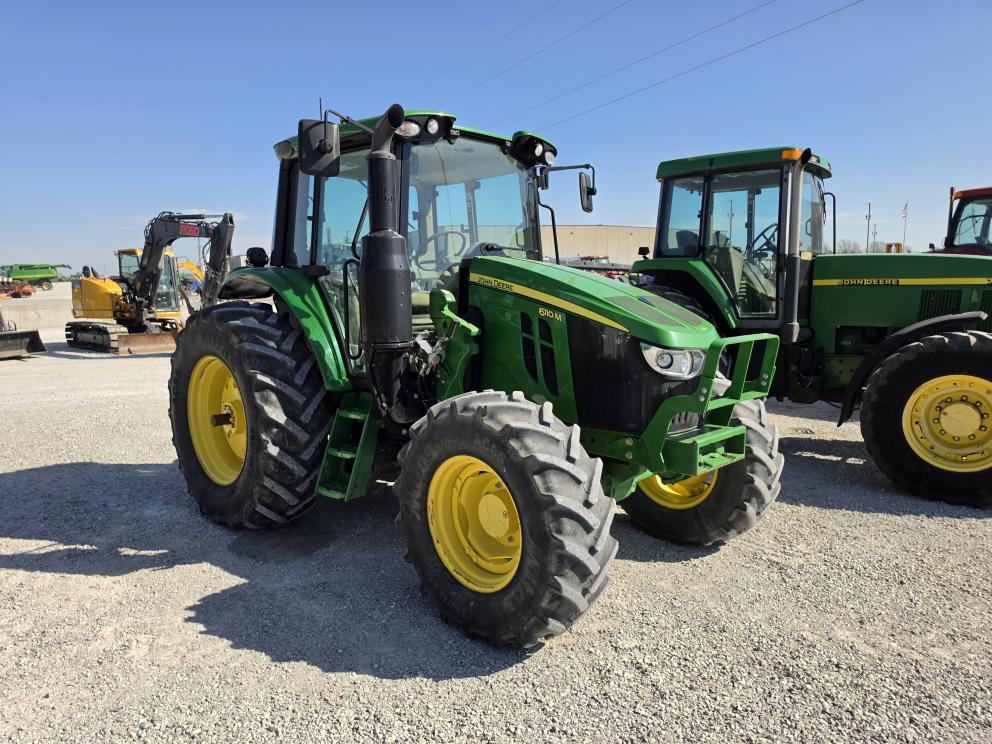 Image for 2020 John Deere 6110M