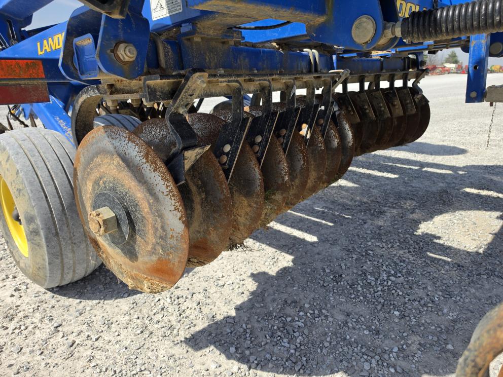 Image for 2010 Landoll 7431-29