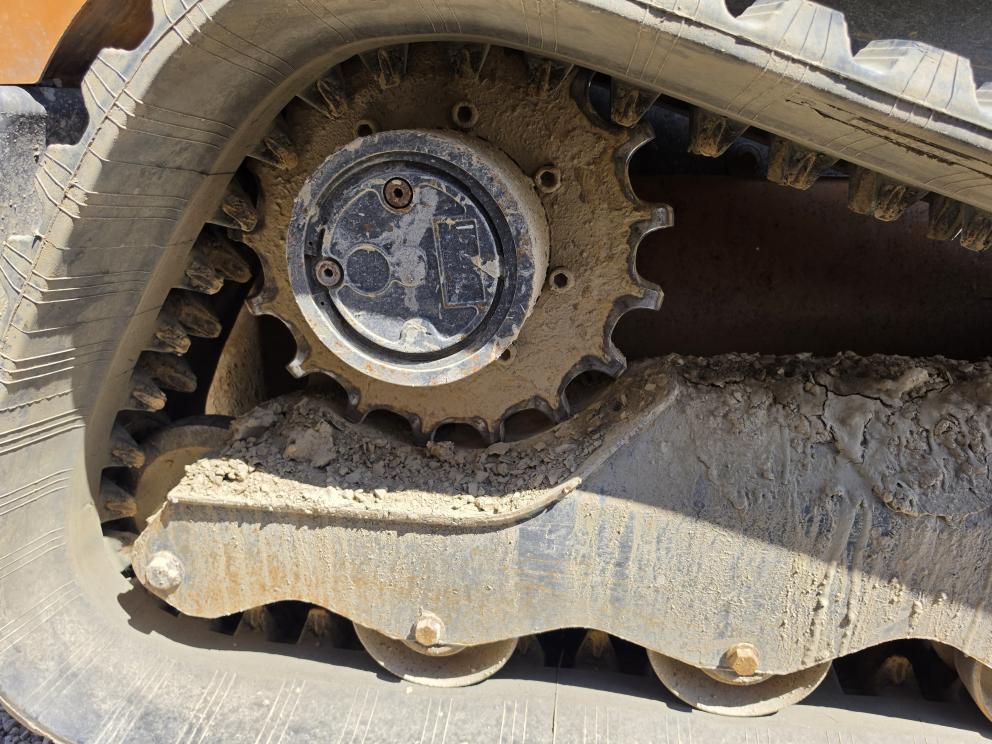 Image for 2021 Case TV450B