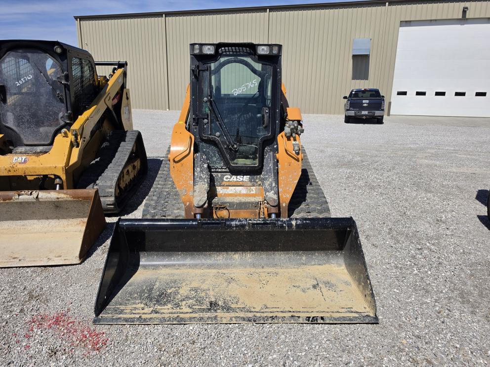 Image for 2021 Case TV450B