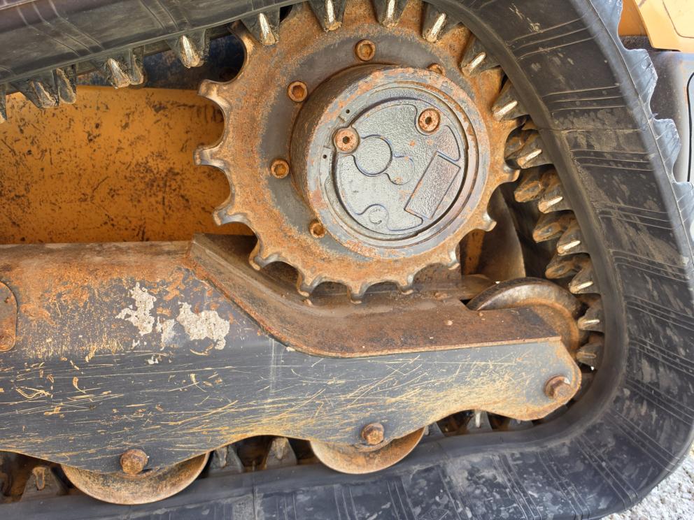 Image for 2021 Case TV450B