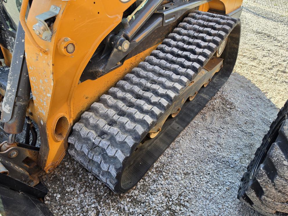 Image for 2021 Case TV450B