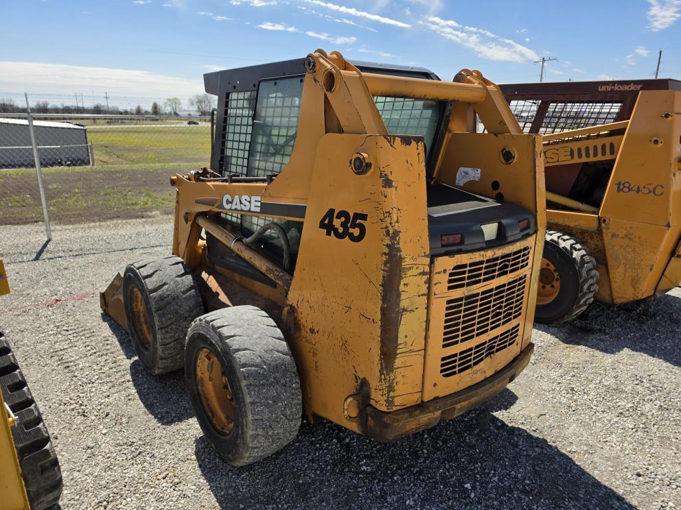 Image for 2006 Case 435