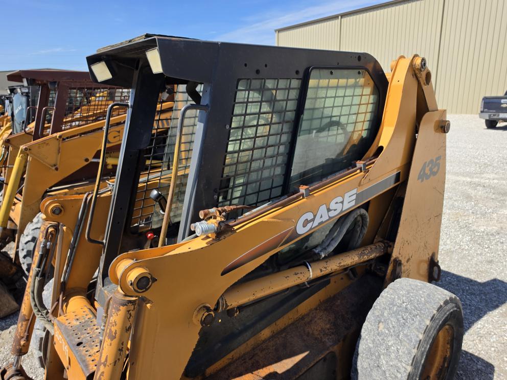 Image for 2006 Case 435