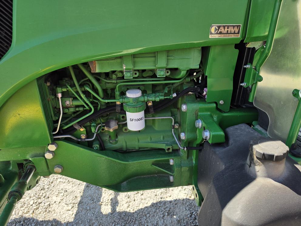 Image for 2014 John Deere 5085M