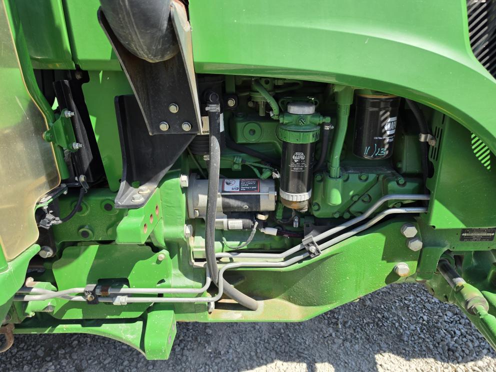 Image for 2014 John Deere 5085M