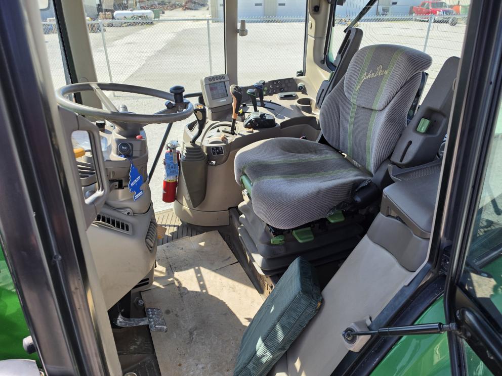 Image for 2009 John Deere 6330 Premium