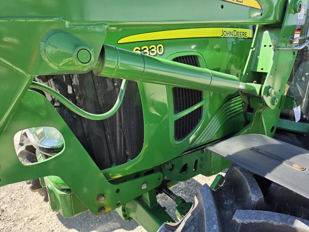 Image for 2009 John Deere 6330 Premium