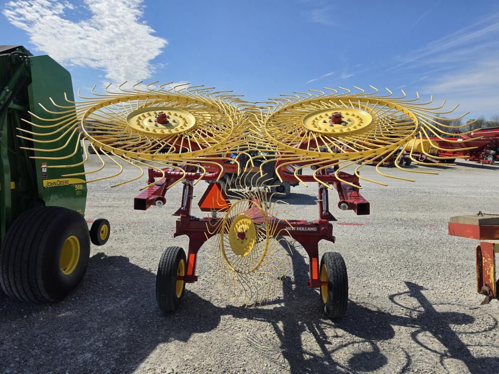 Image for 2022 New Holland Procart 819