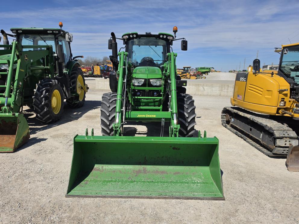 Image for 2021 John Deere 6140M