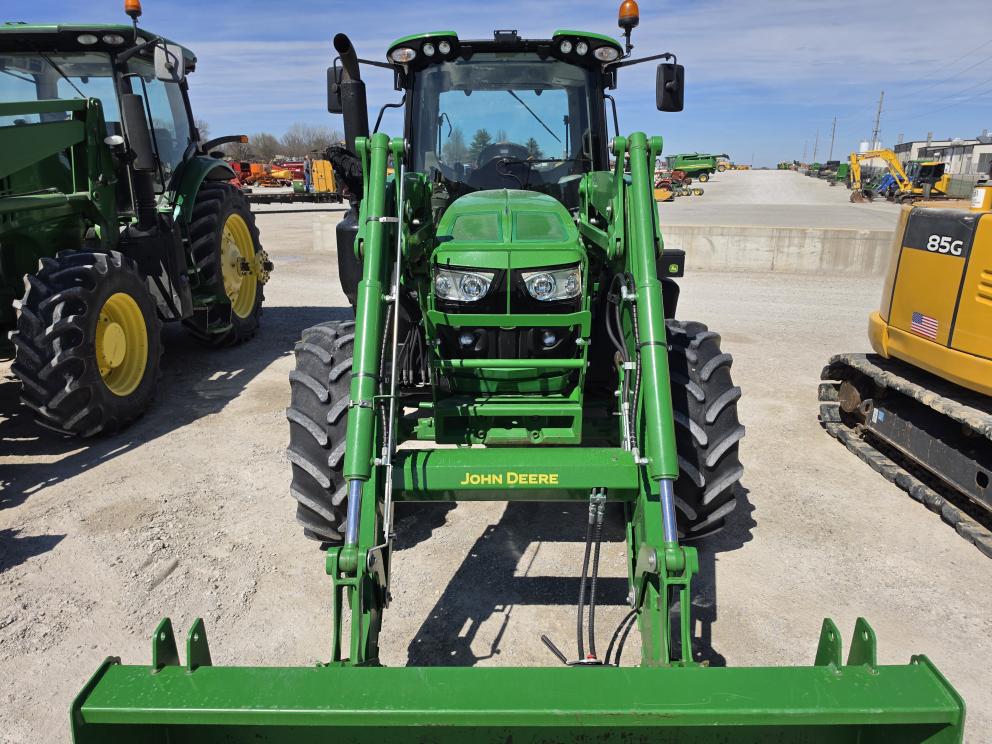 Image for 2021 John Deere 6140M