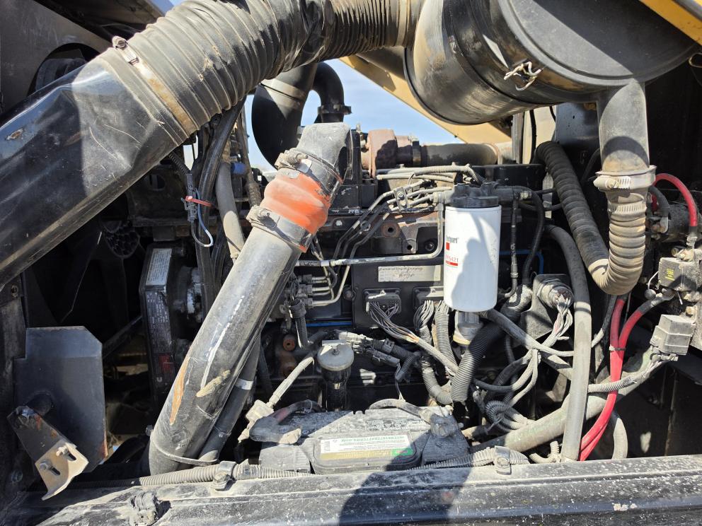 Image for 2005 Challenger SP185B