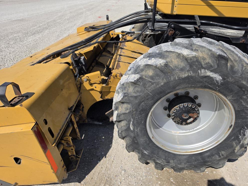 Image for 2005 Challenger SP185B