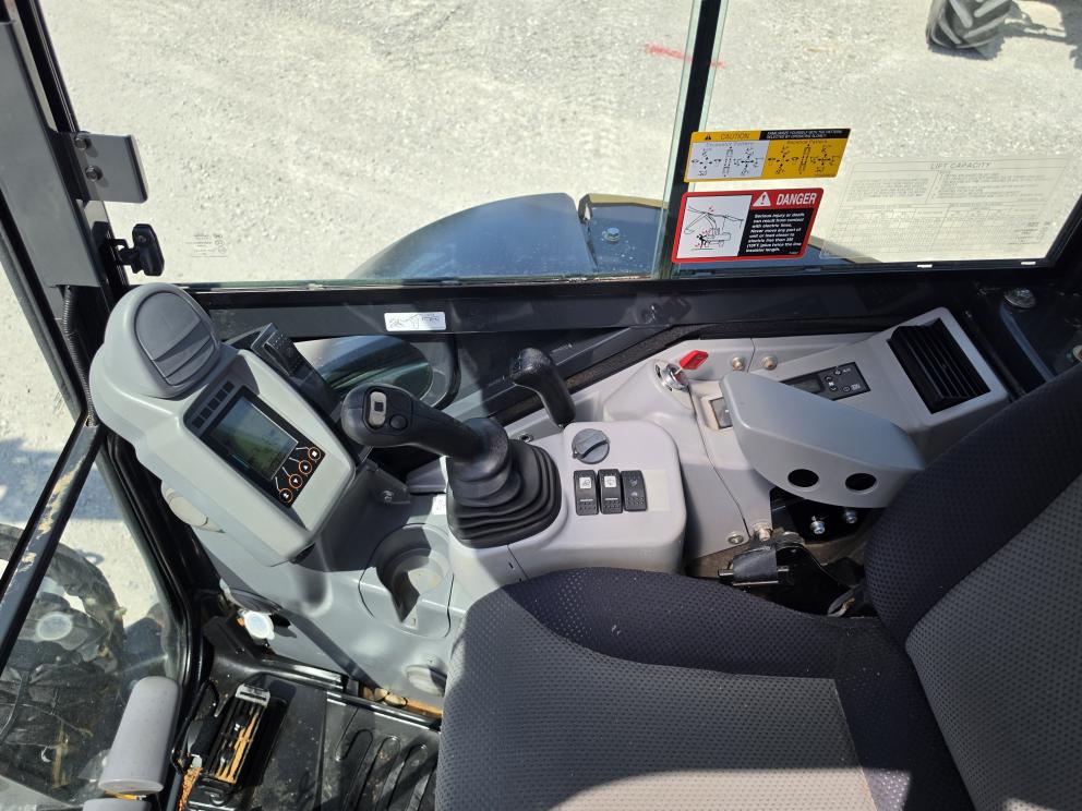 Image for 2022 John Deere 35G