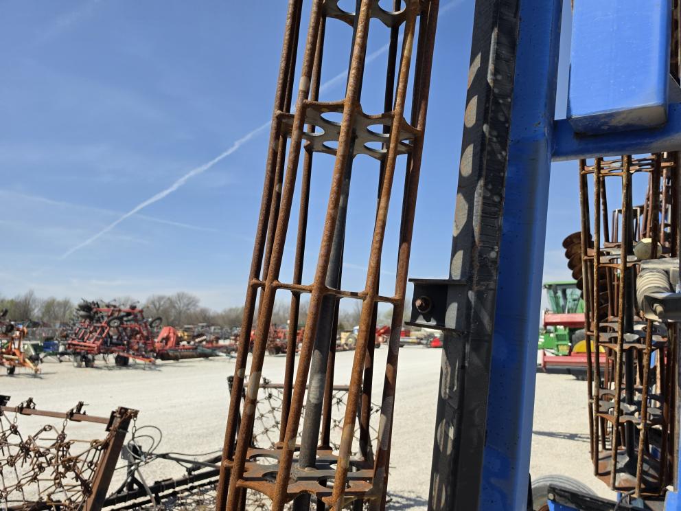 Image for 1999 DMI Crumbler