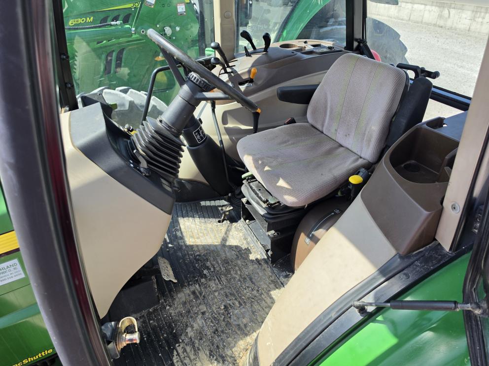 Image for 2006 John Deere 5425