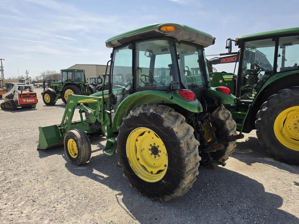 Image for 2006 John Deere 5425