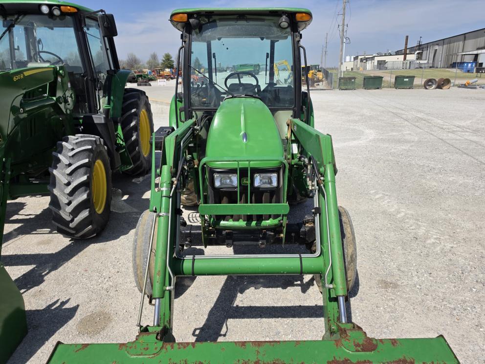 Image for 2006 John Deere 5425