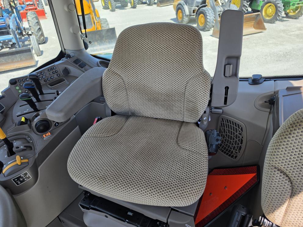 Image for 2023 John Deere 6R 130