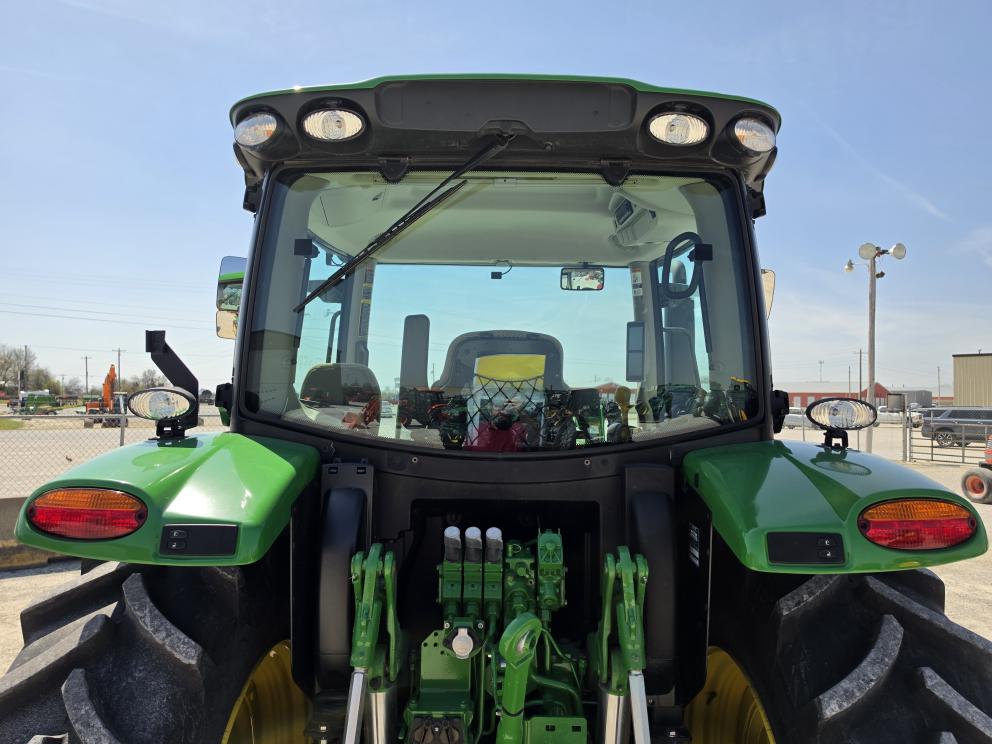 Image for 2023 John Deere 6R 130