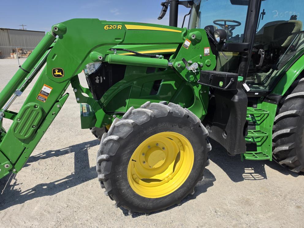 Image for 2023 John Deere 6R 130