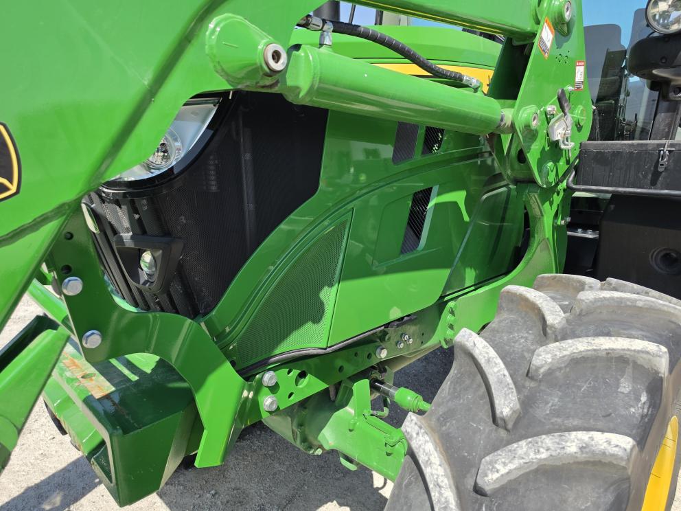 Image for 2023 John Deere 6R 130