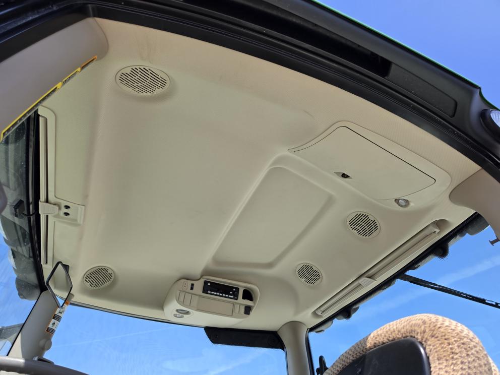 Image for 2023 John Deere 6R 130