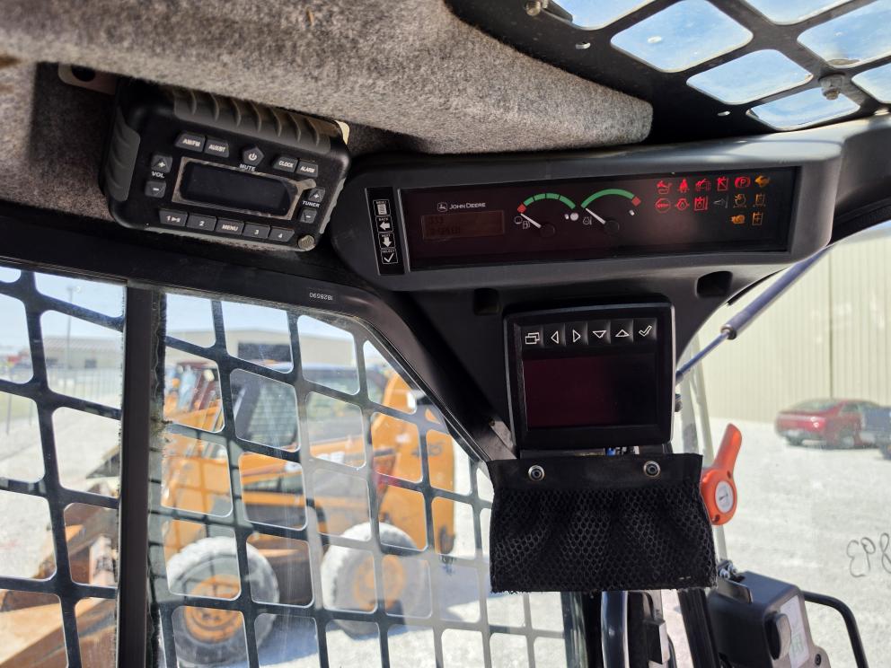 Image for 2023 John Deere 333G