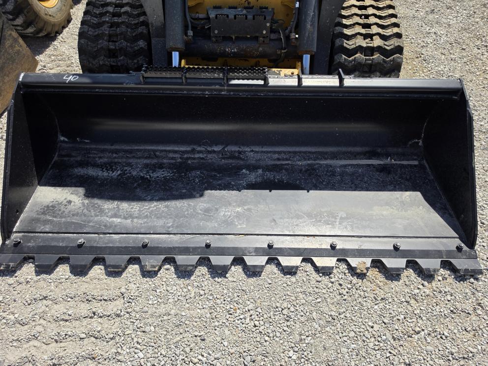 Image for 2023 John Deere 333G