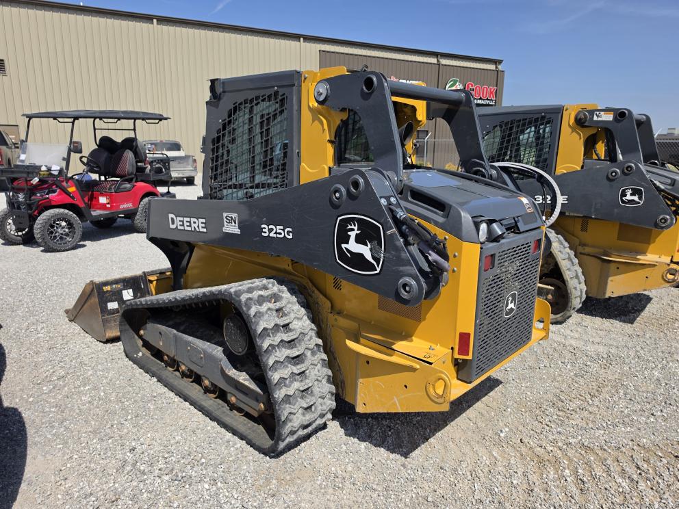 Image for 2023 John Deere 325G