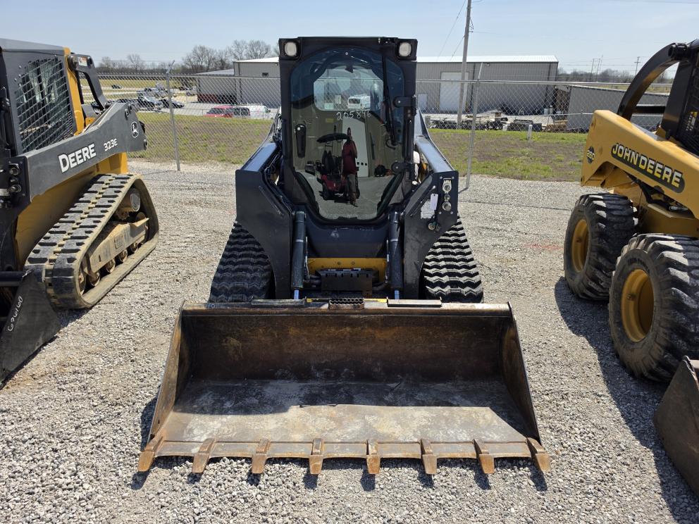 Image for 2023 John Deere 325G