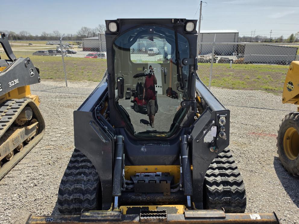 Image for 2023 John Deere 325G