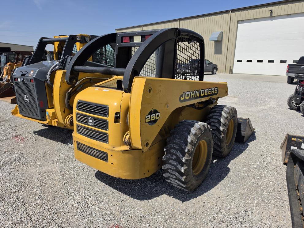 Image for 2002 John Deere 260