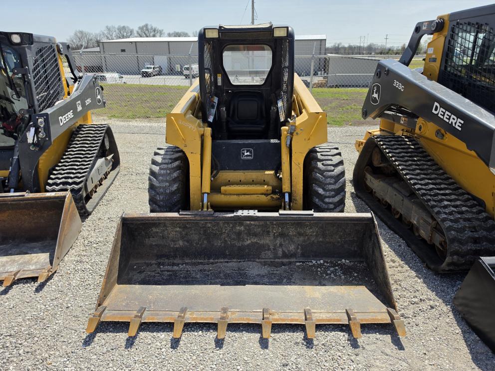 Image for 2002 John Deere 260