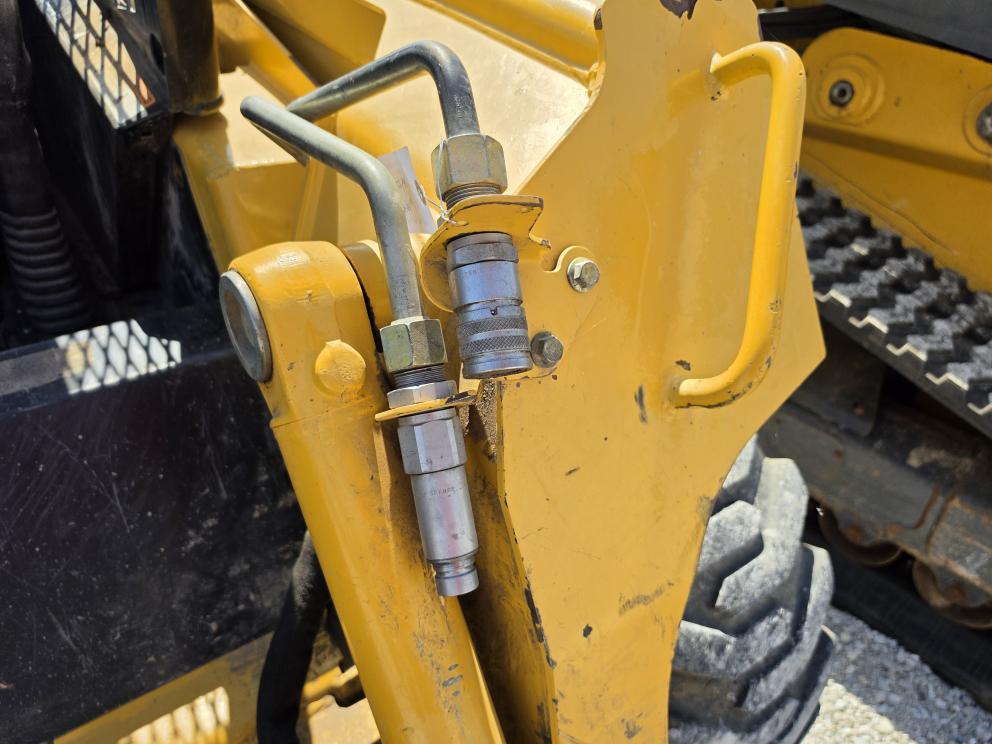 Image for 2002 John Deere 260