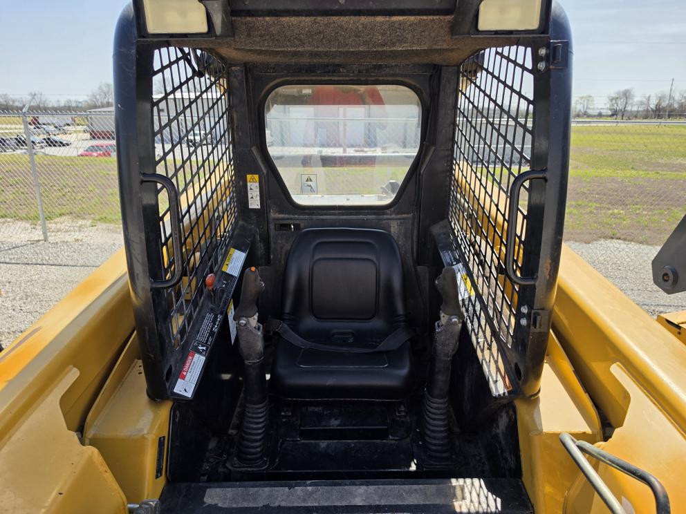 Image for 2002 John Deere 260