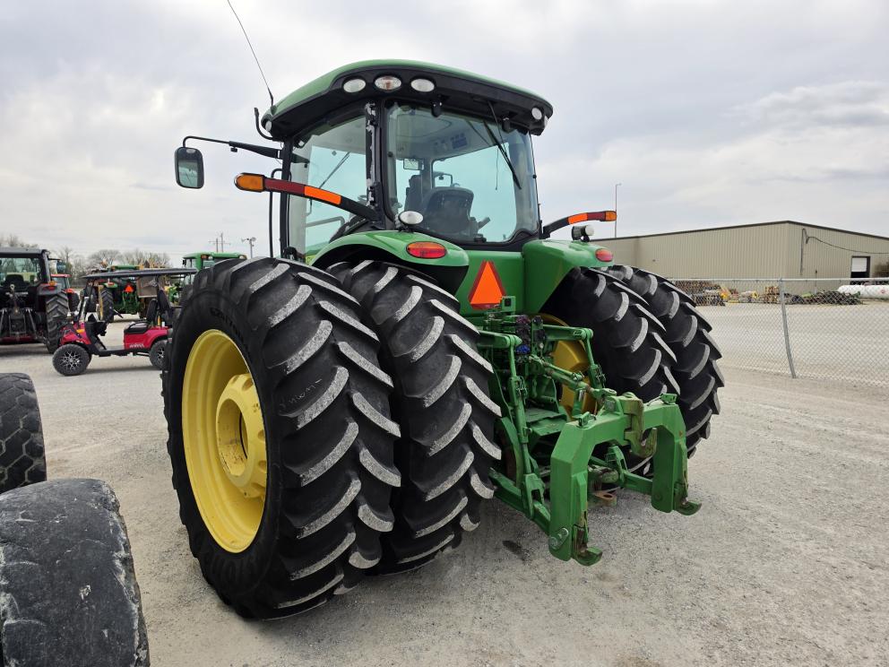 Image for 2010 John Deere 8345R